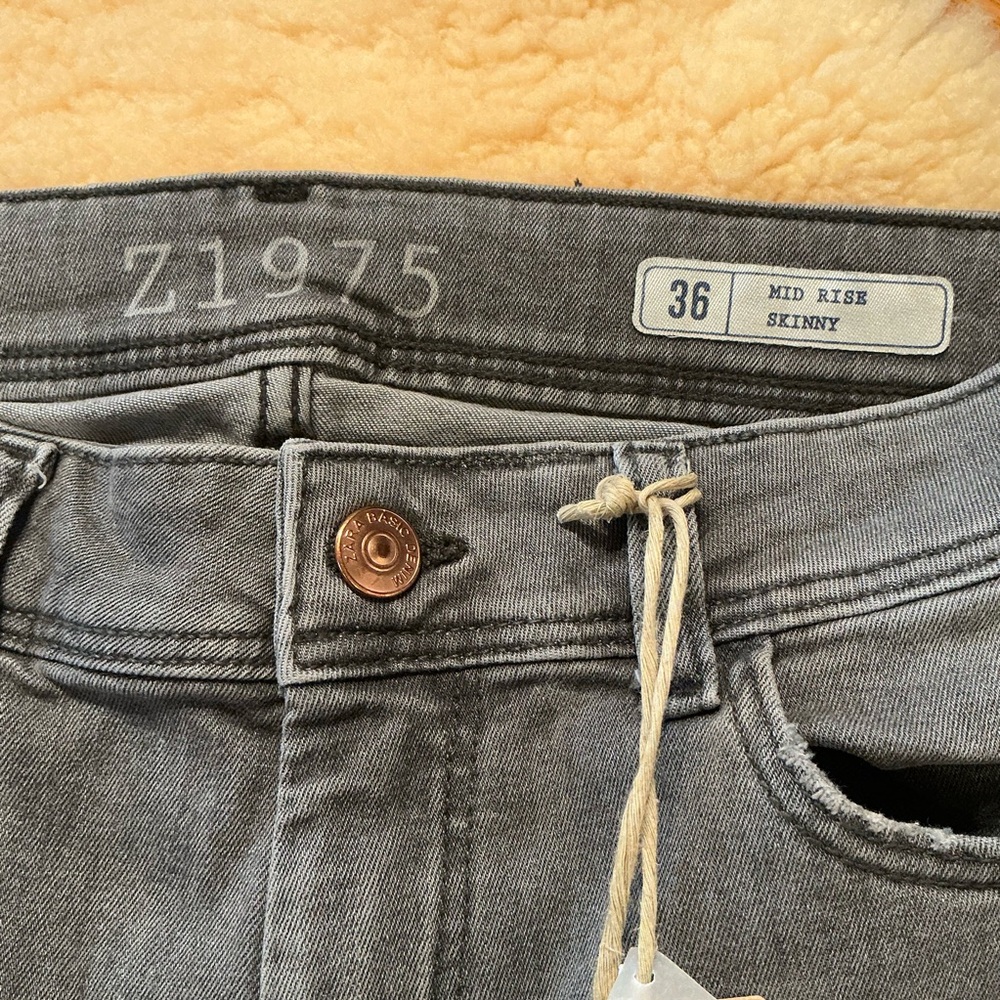 Zara Basic Denim grey skinny jeans - Picture 4 of 13